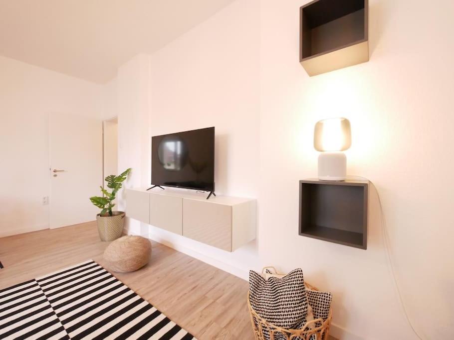 75 M2, Zentral, Gemuetlich, Eigener Parkplatz Daire Osnabrück Dış mekan fotoğraf